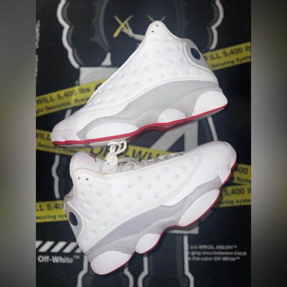 【新品】Nike Air Jordan 13 Retro \"Wolf Grey\" Men's) Air Jordan 13 Retro 'Wolf Grey' 9M / 10.5W : Amazon